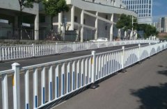 公路围栏设置怎么样规范化？